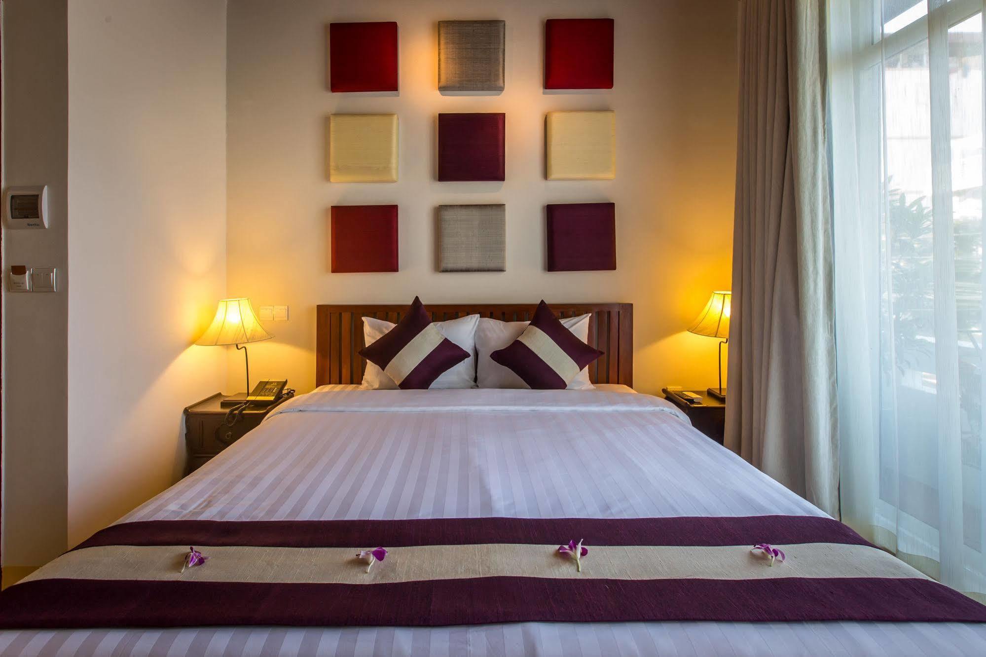 Vmansion Boutique Hotel Phnom Pen Exterior foto